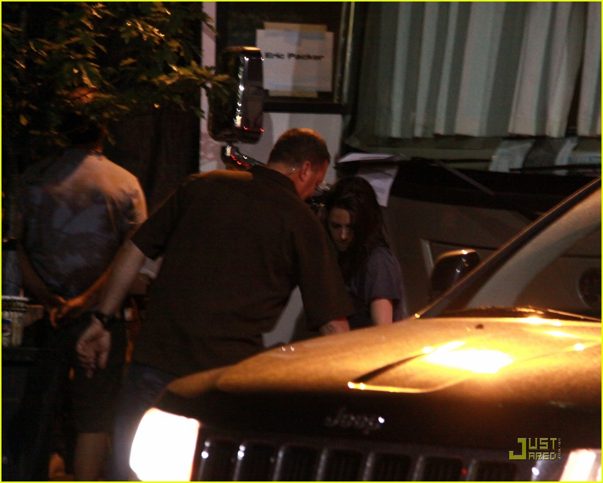 Kristen Stewart: 'Cosmopolis' Set Visit!