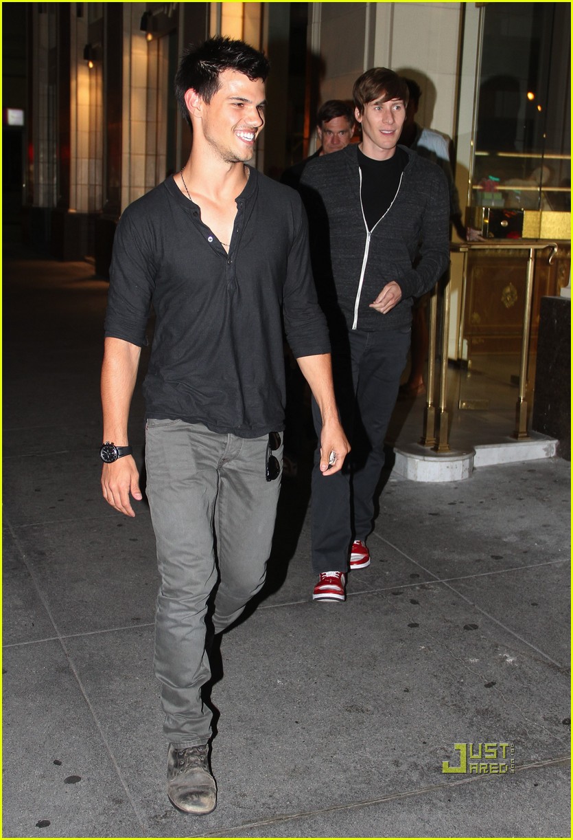 Taylor Lautner: Bottega Louie Buddies!