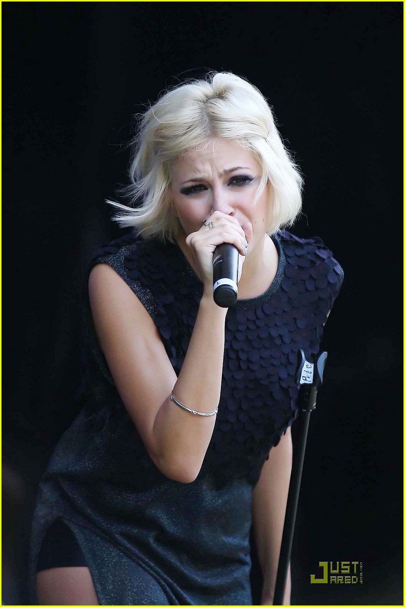 Pixie Lott: New Music with John Legend & Stevie Wonder!