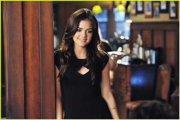 Lucy Hale: Love Triangle with Ian Harding & Drew Van Acker!