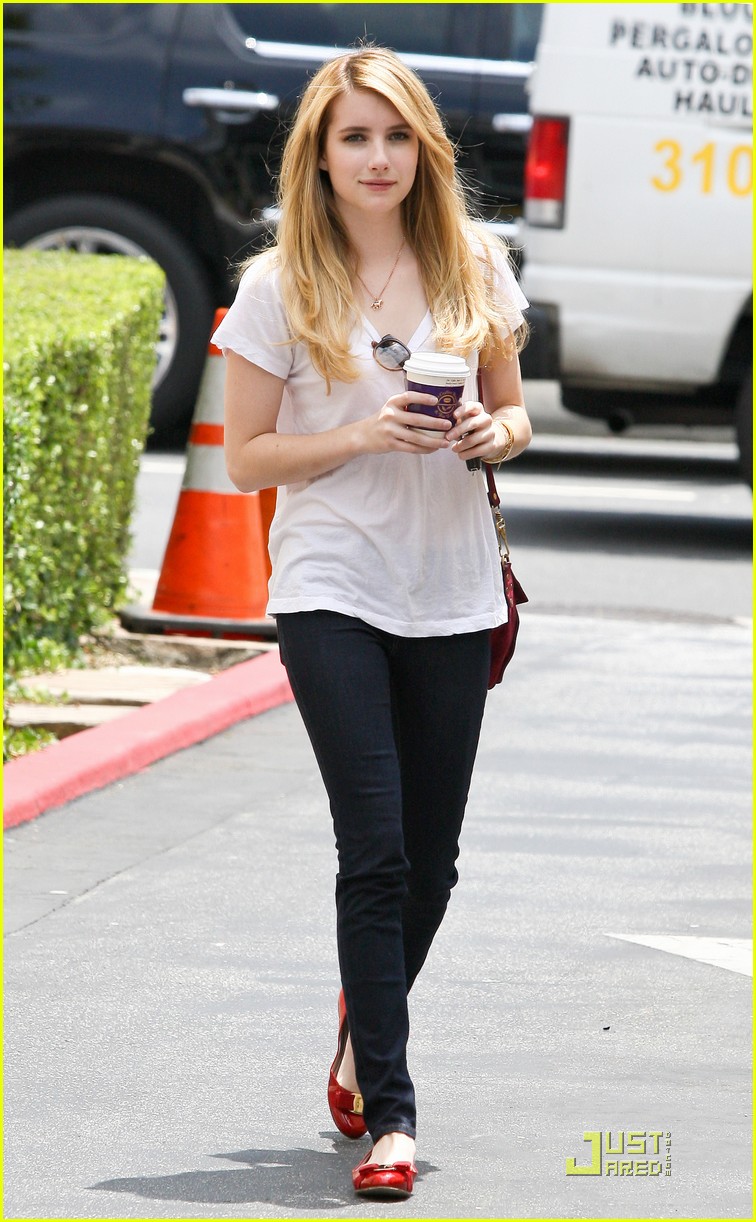 Emma Roberts: There's No Place Like Home