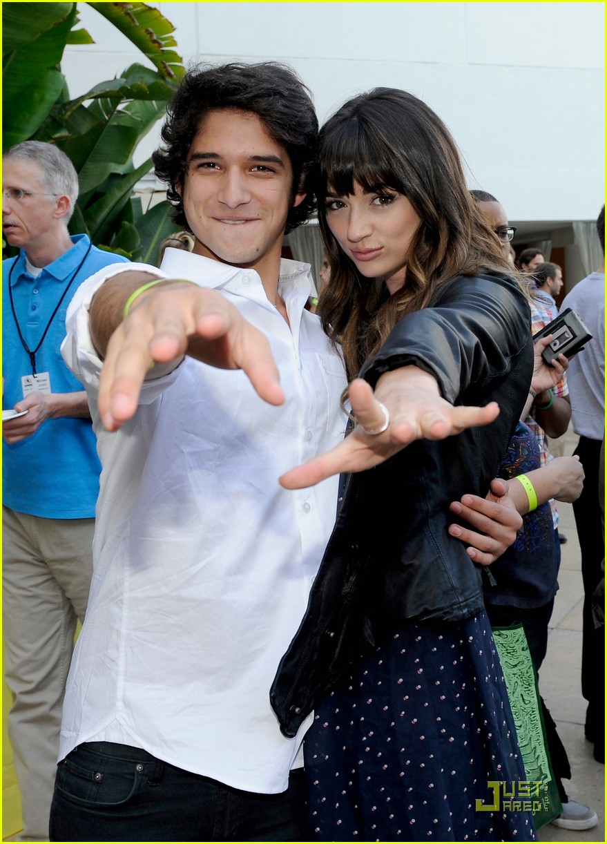 Tyler Posey & Crystal Reed: Teen Wolf TCA Cocktail Party!