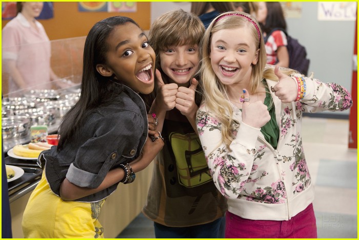 China Anne McClain & Sierra McCormick Chill Out