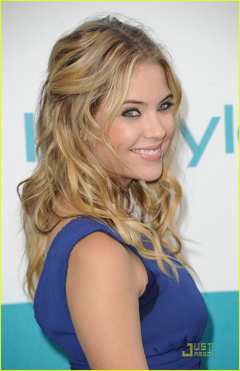Ashley Benson: Hanna Belongs with Emily!