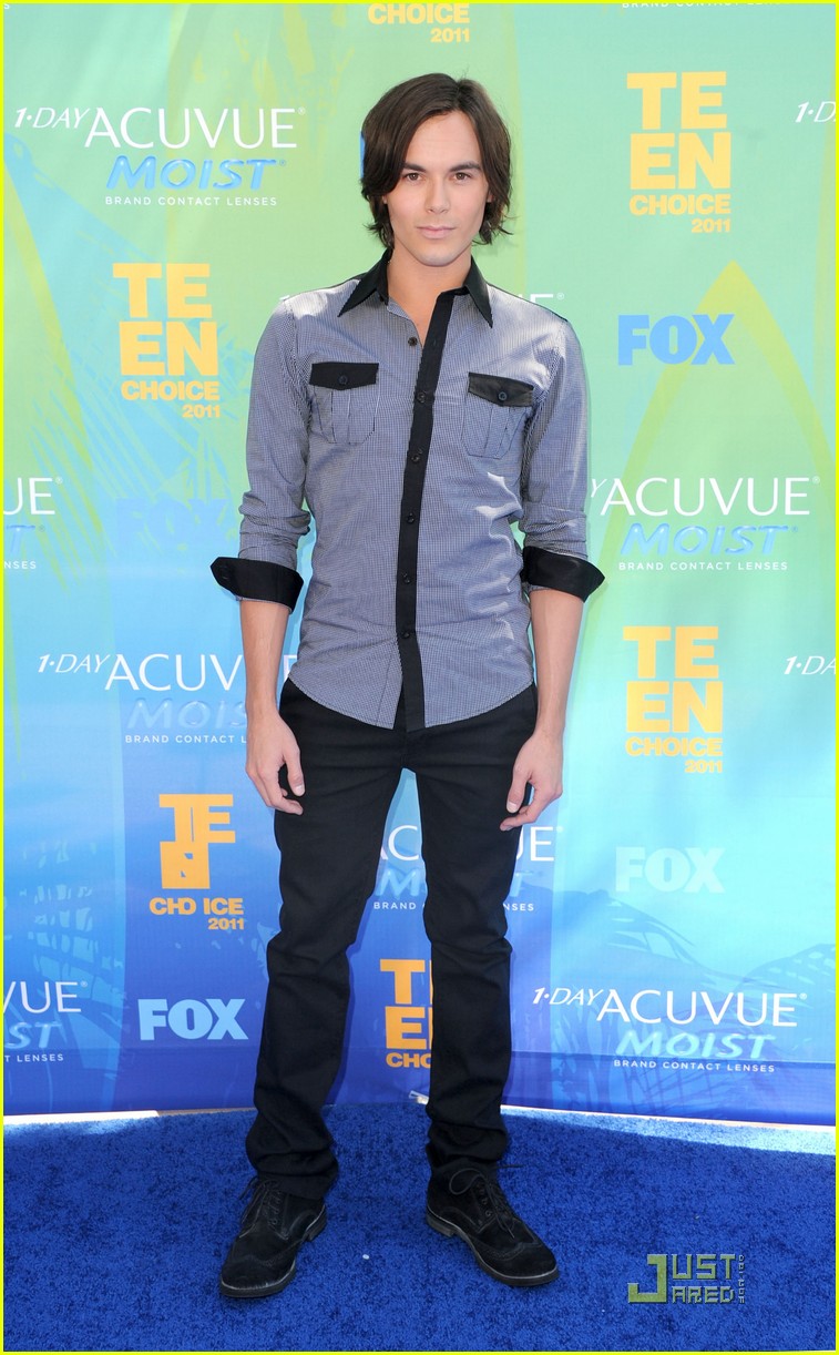 Tyler Blackburn & Keegan Allen - Teen Choice Awards 2011
