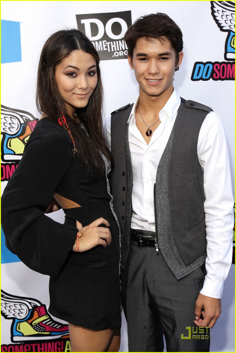 Booboo Stewart: Do Something Awards 2011 with the Family