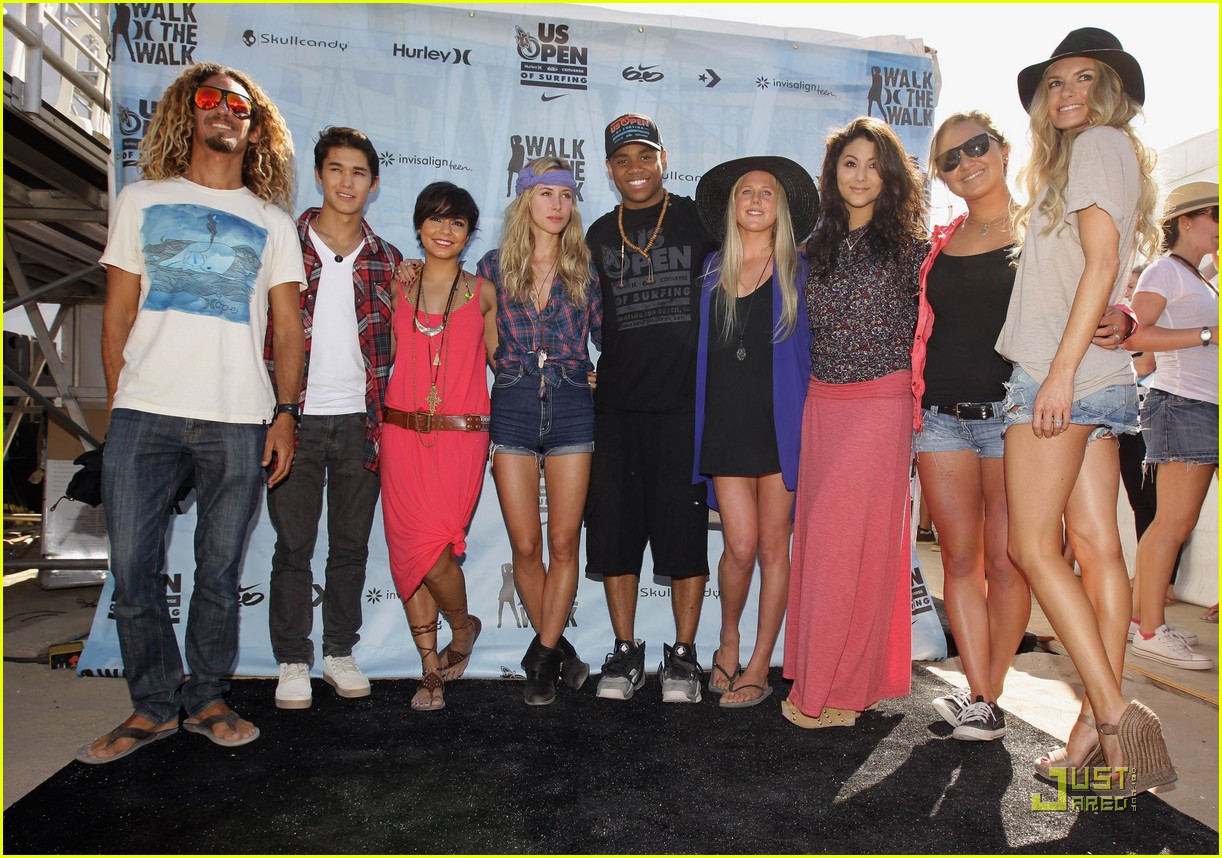 Booboo Stewart: Hurley's Walk The Walk Hunk