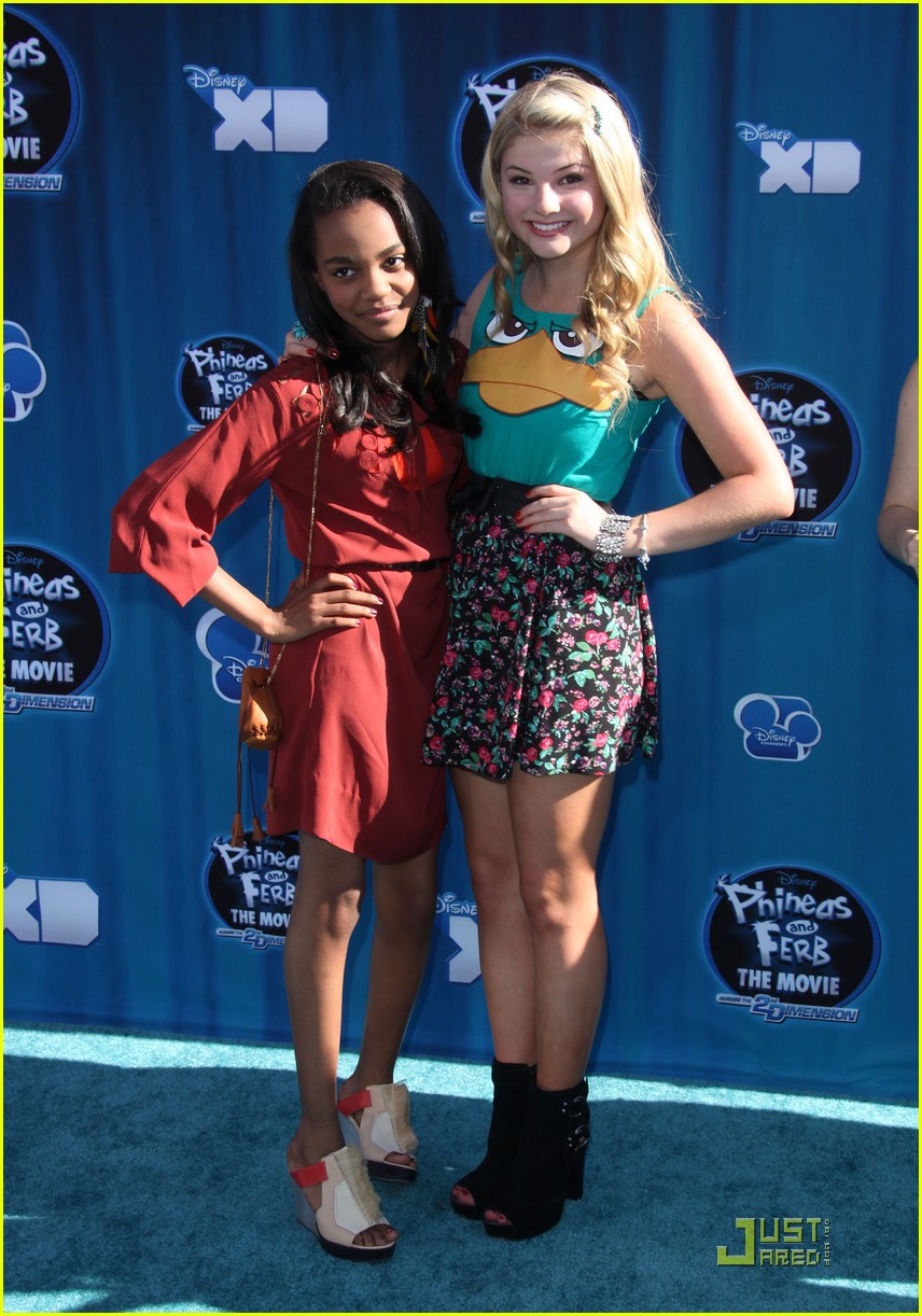 China Anne McClain & Stefanie Scott: ANTS in the '2nd Dimension'