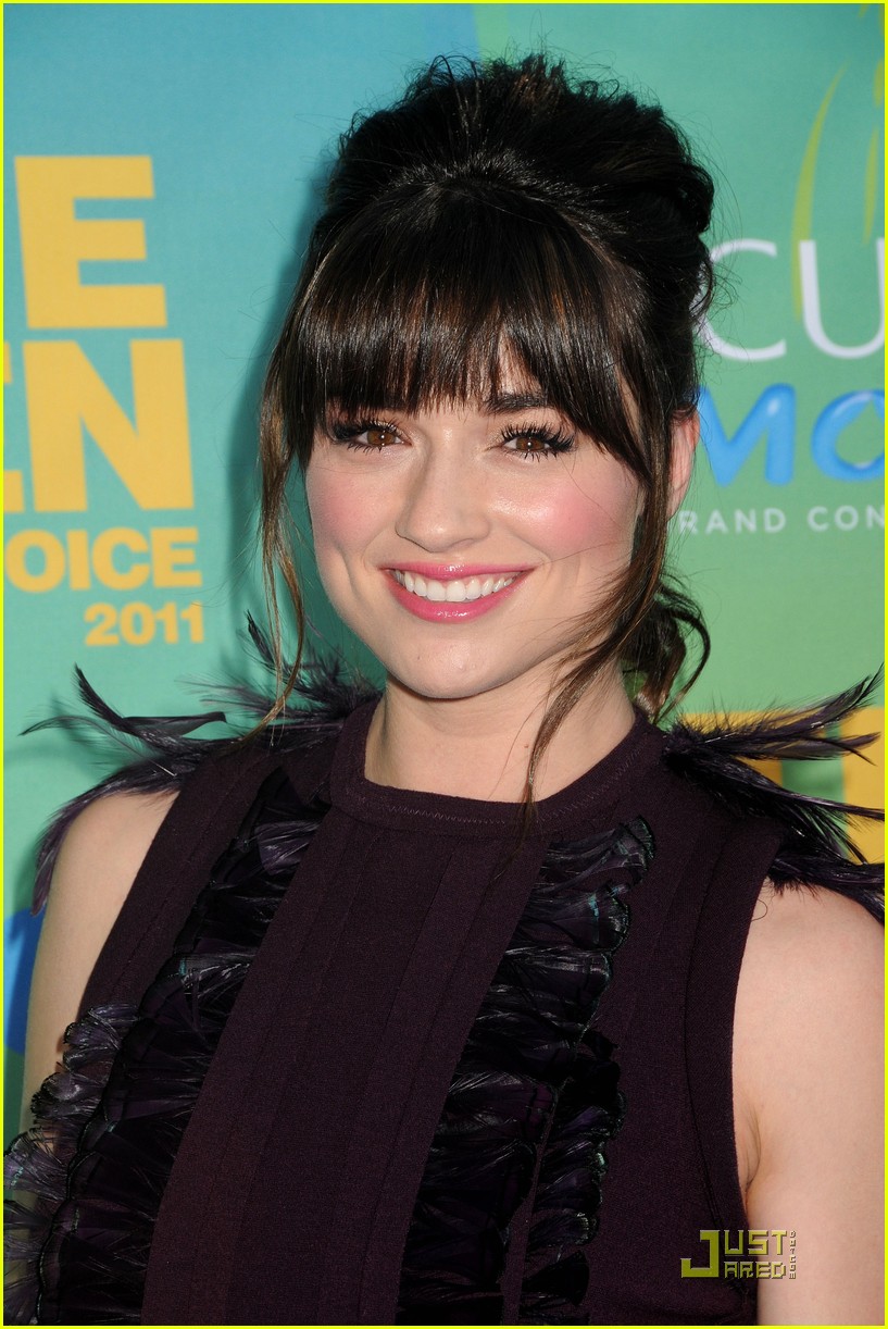 Crystal Reed - Teen Choice Awards 2011