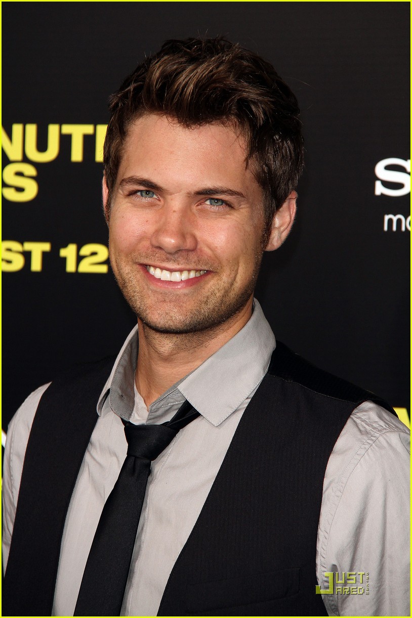 Drew Seeley & Amy Paffrath: '30 Minutes or Less' Premiere Pair