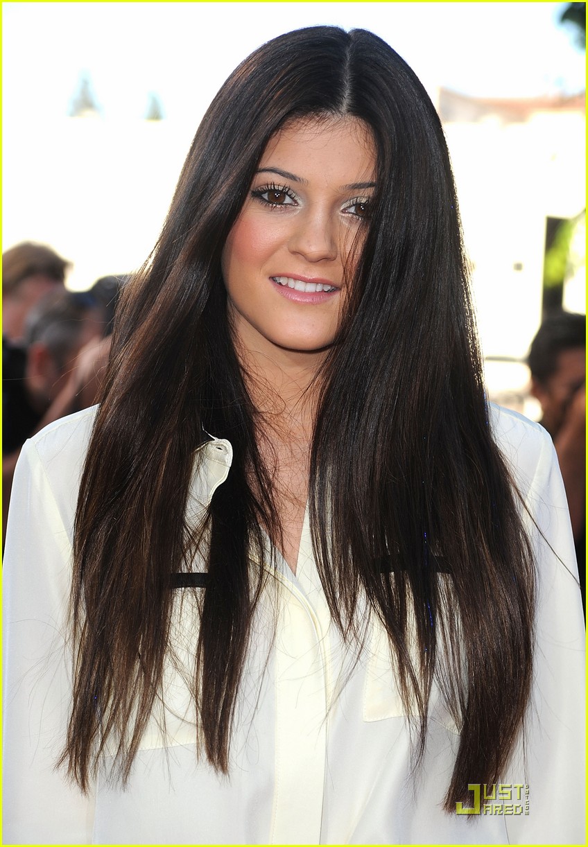 Kendall & Kylie Jenner: Teen Choice Awards 'Glee'