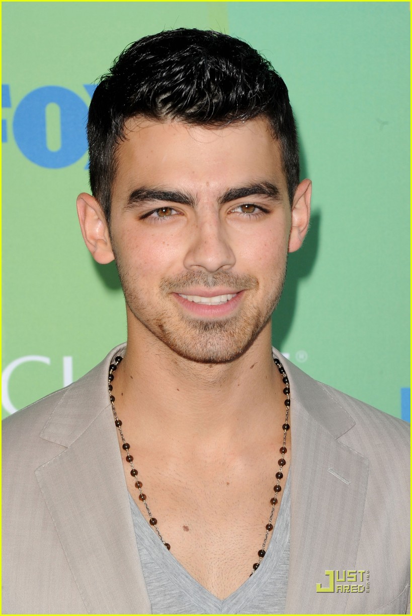 Joe Jonas - Teen Choice Awards 2011
