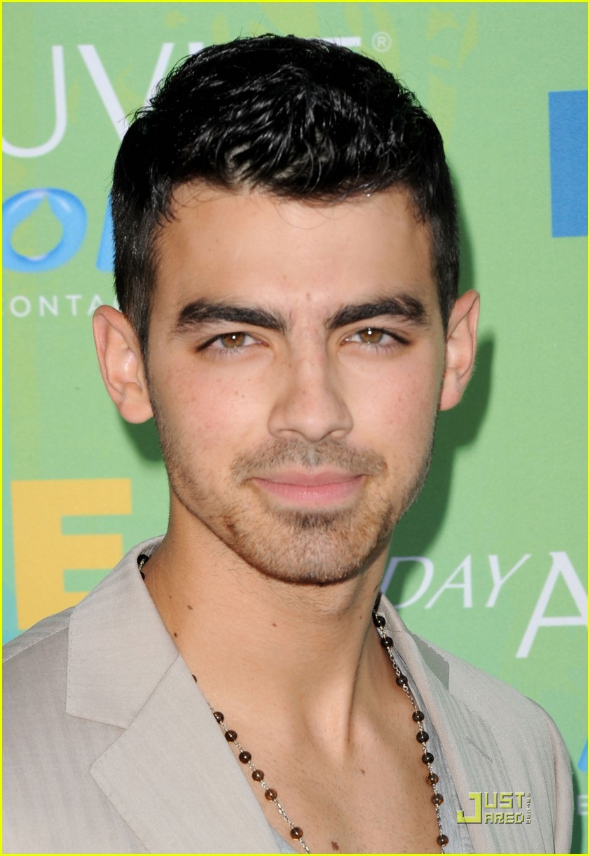 Joe Jonas - Teen Choice Awards 2011