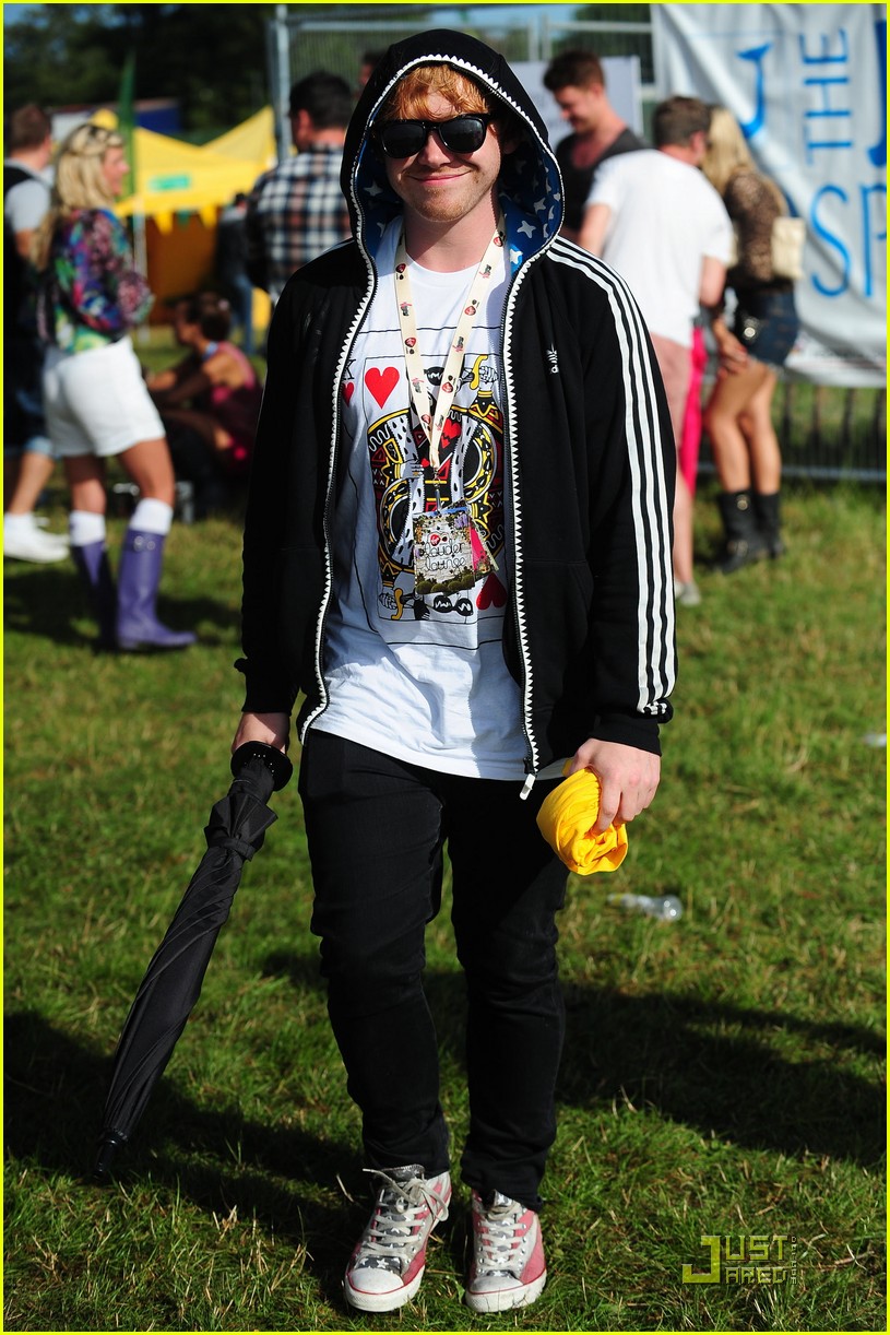 Rupert Grint: Hoodie Hidden at V Festival