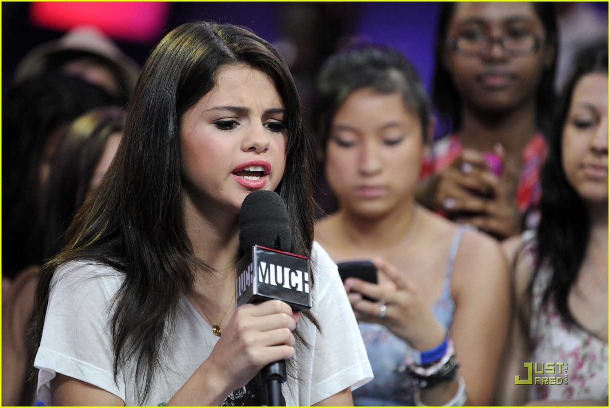 Selena Gomez To Appear on 'The Cut'