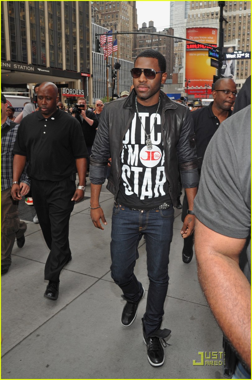 Jason Derulo: Flash Mob Man!