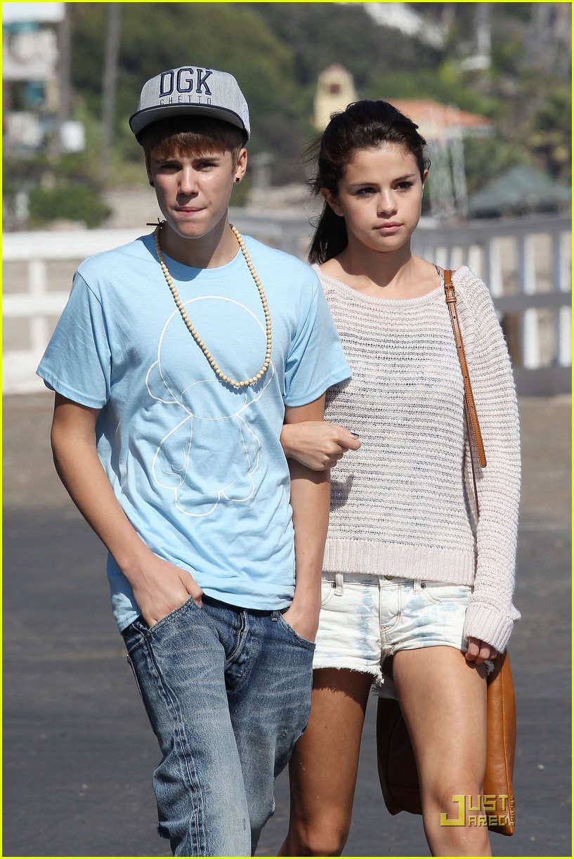 Selena Gomez & Justin Bieber: Paradise Cove Lovebirds!