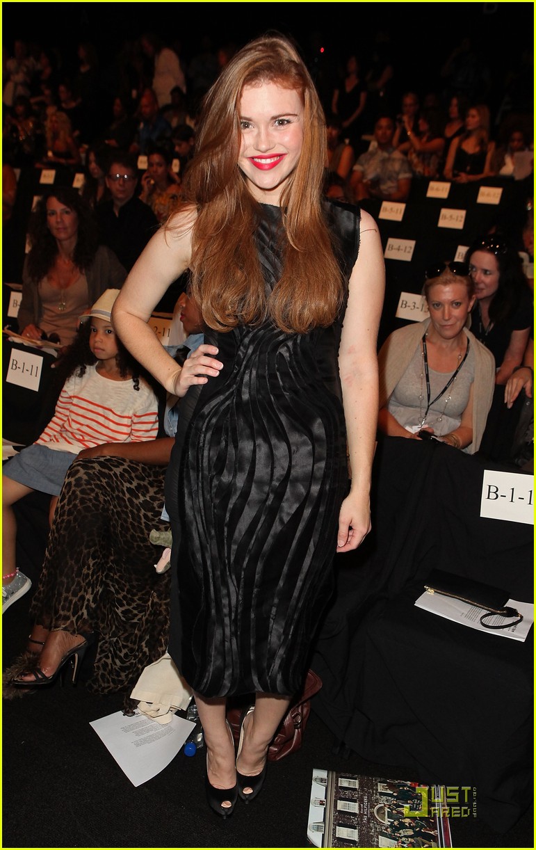 Holland Roden: Fashion Week Woman