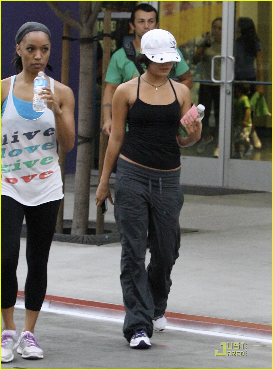 Vanessa Hudgens: LA Fitness Fabulous!