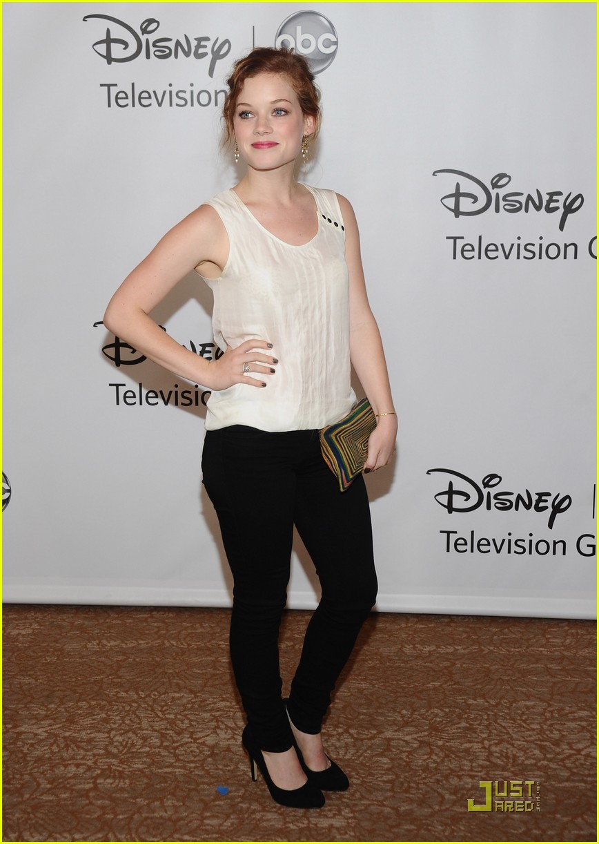 Jane Levy: 'Suburgatory' Star