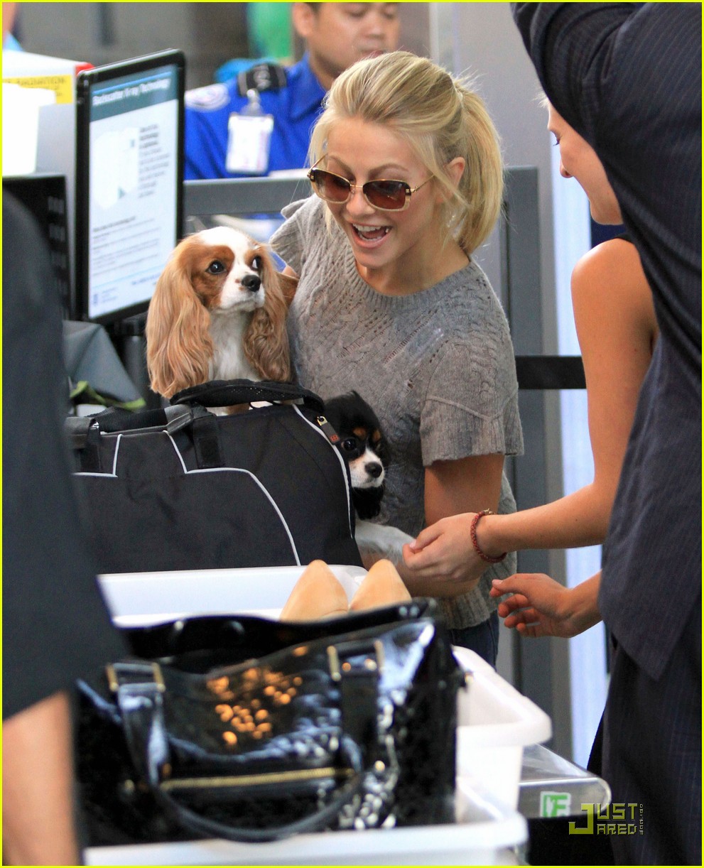 Julianne Hough is 'Footloose' in Phoenix!