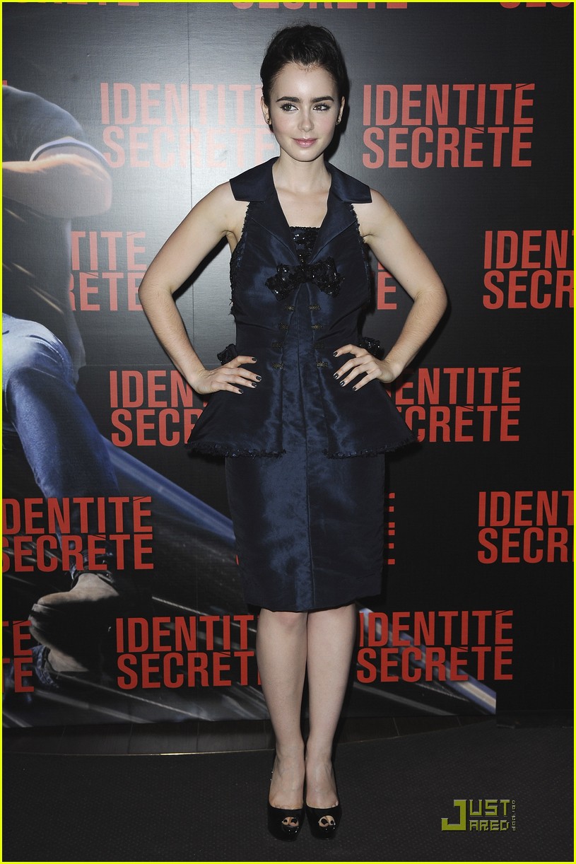 Taylor Lautner & Lily Collins: 'Abduction' Paris Premiere!