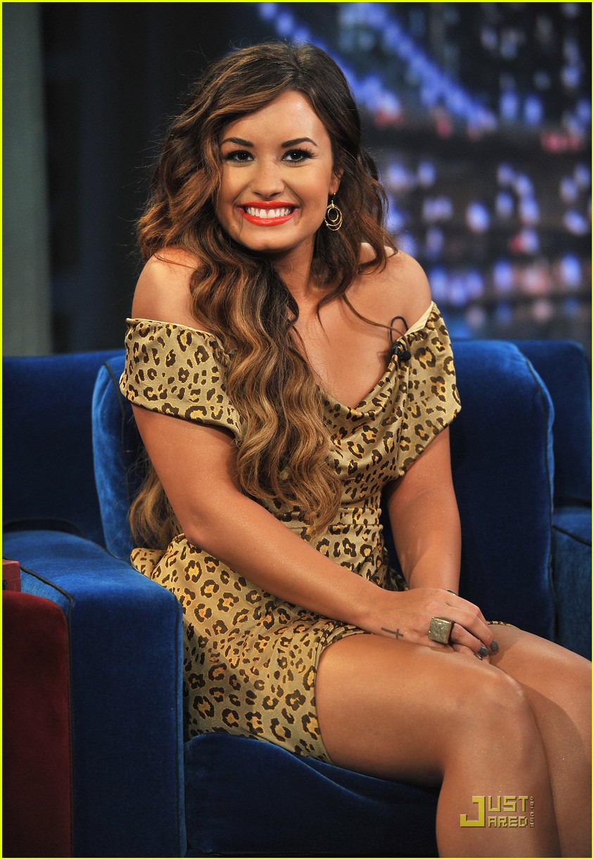 Demi Lovato: 'Late Night With Jimmy Fallon' Appearance!