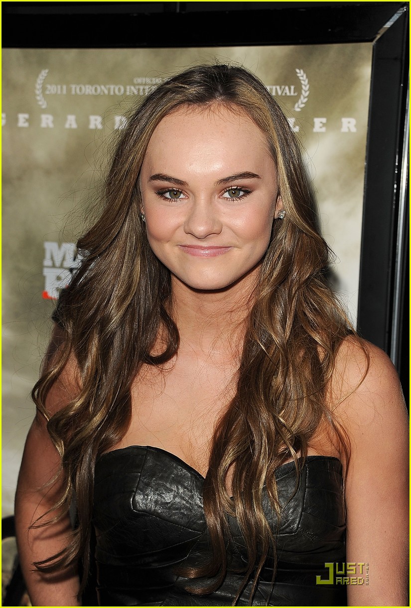 Madeline Carroll: 'Machine Gun Preacher' Premiere in California!