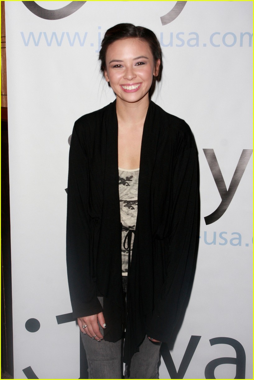 Malese Jow: 'Paul Wesley is an Amazing Actor'