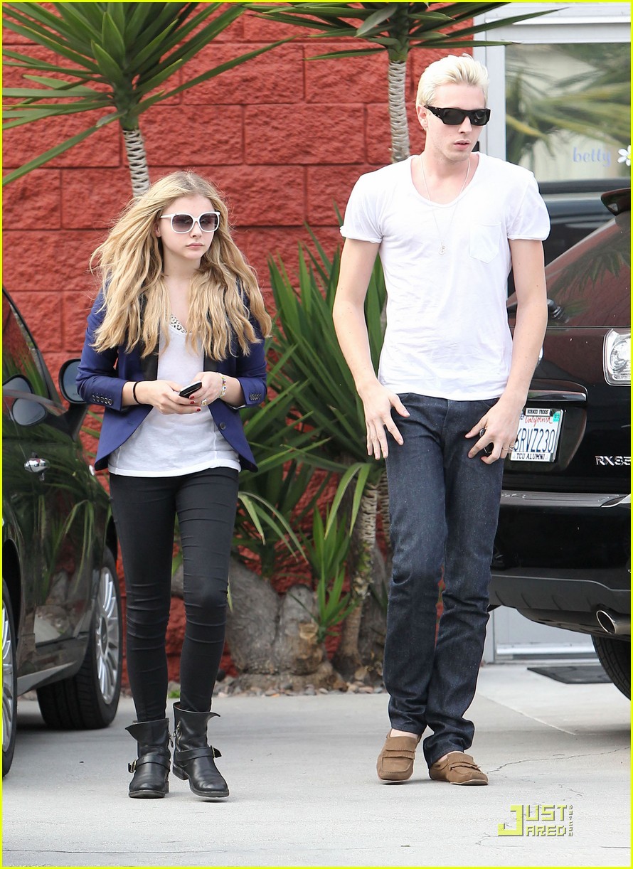 Chloe Moretz: Casting Office Cutie!