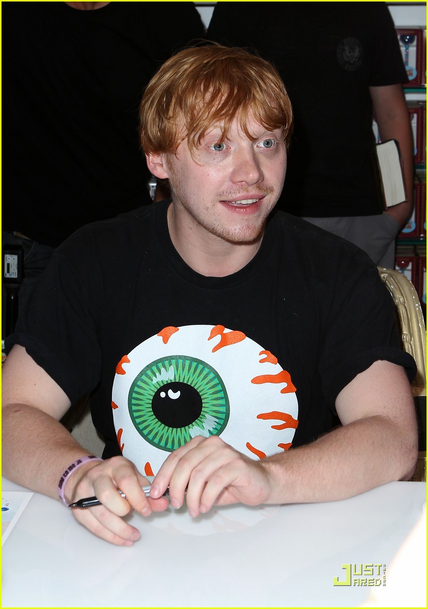 Rupert Grint: Signing at Paris Las Vegas