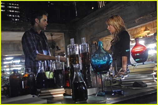 Britt Robertson & Thomas Dekker: Who Is Heather?