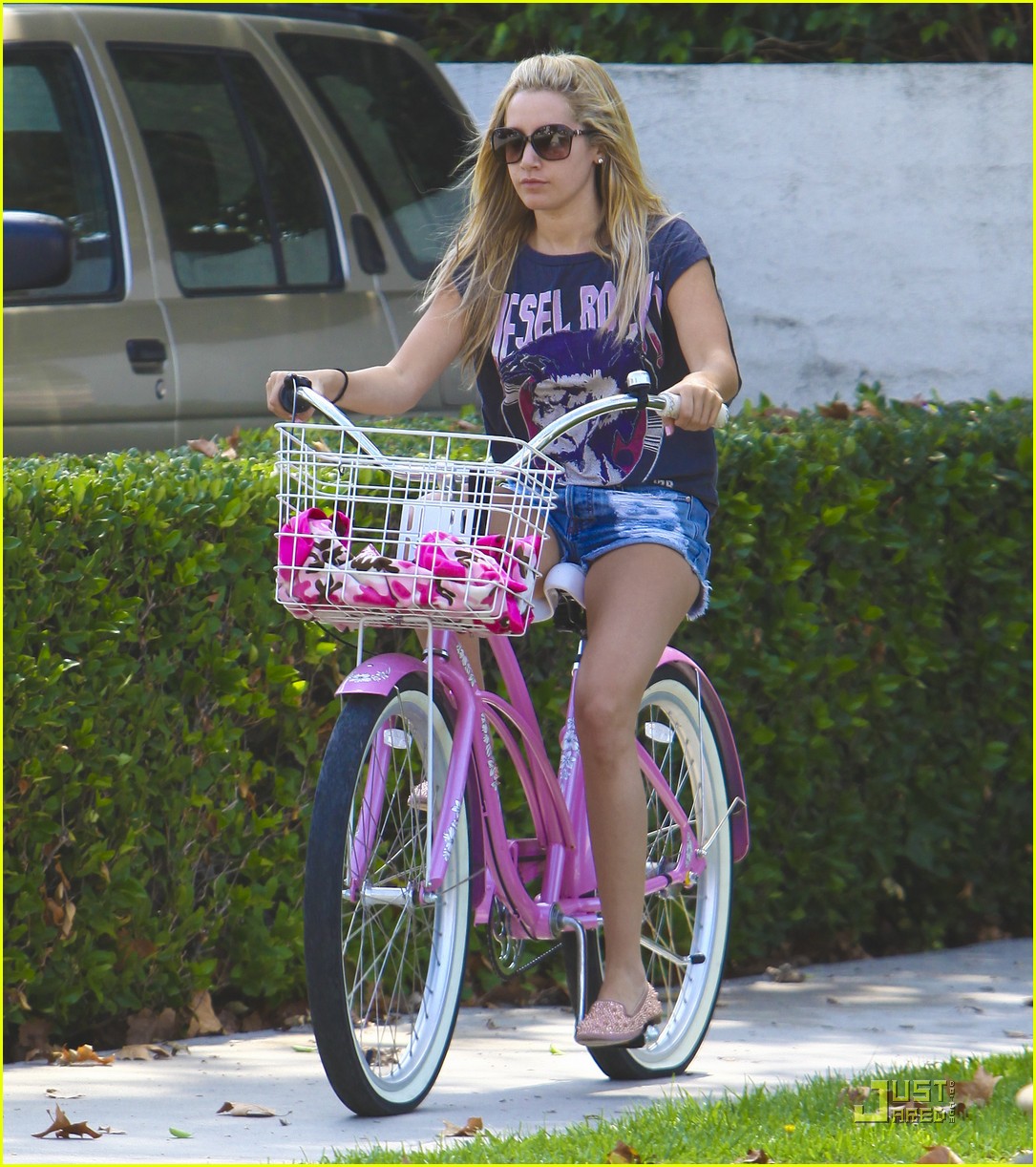 Ashley Tisdale: 'Unbroken' Is My Jam!