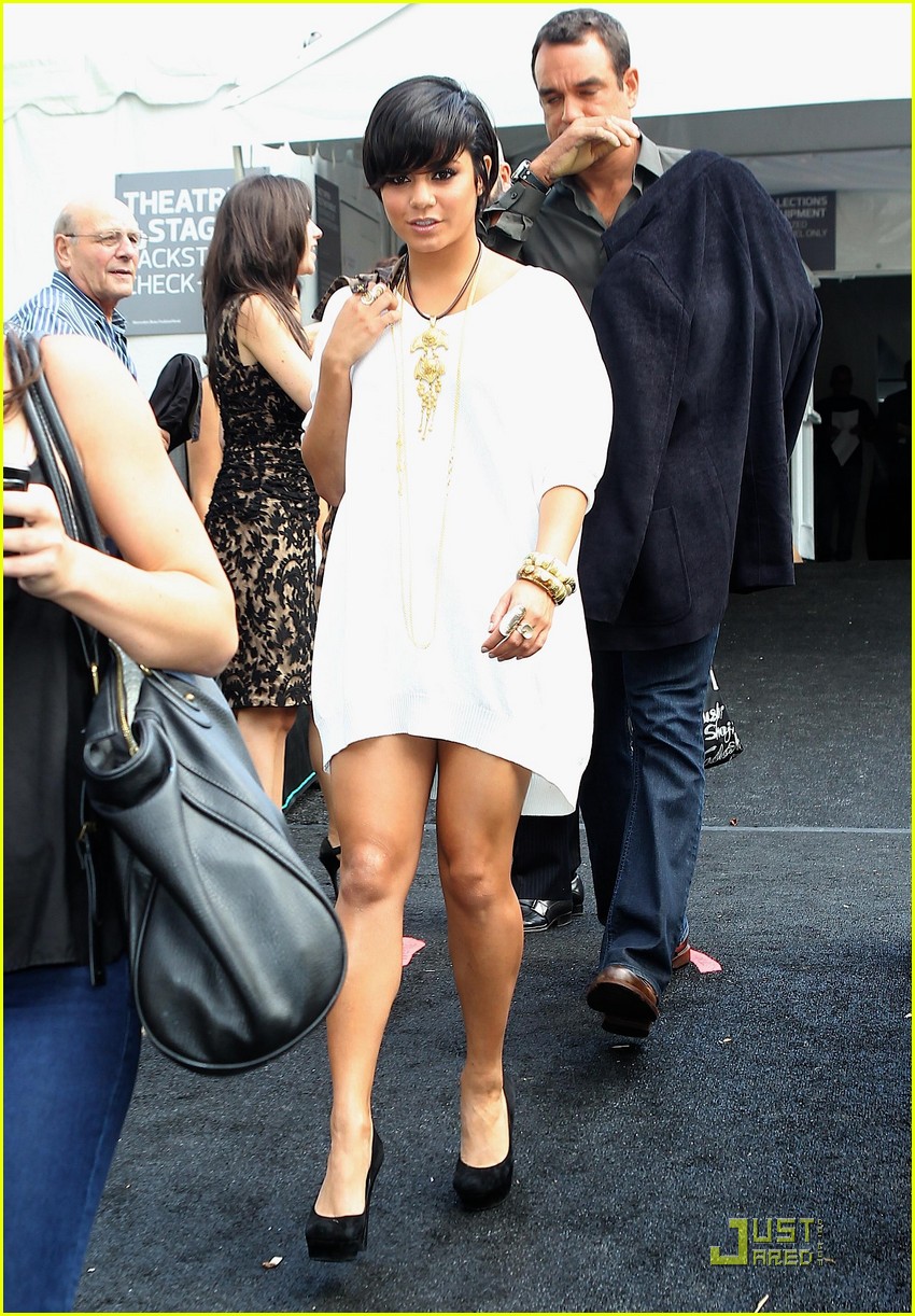 Vanessa Hudgens: Fashion's Night Out Carnival Hostess!