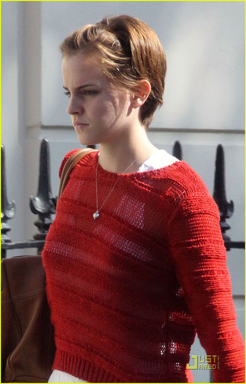 Emma Watson: Tresor Midnight Rose Commercial!