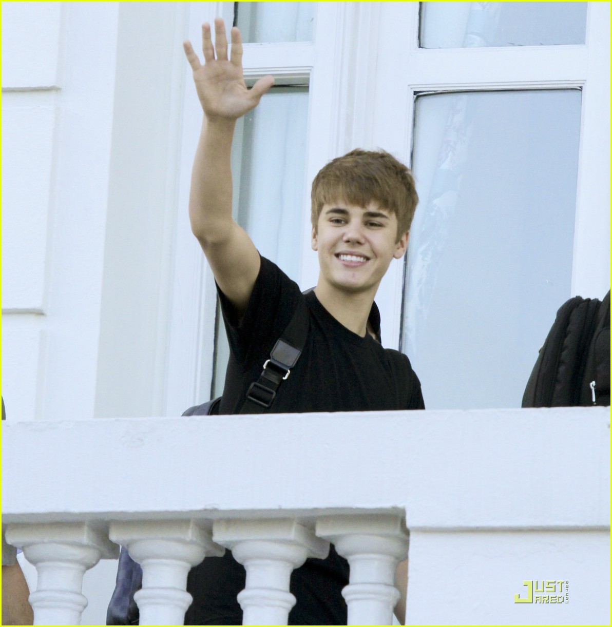 Justin Bieber: 'Mistletoe' --First Listen!