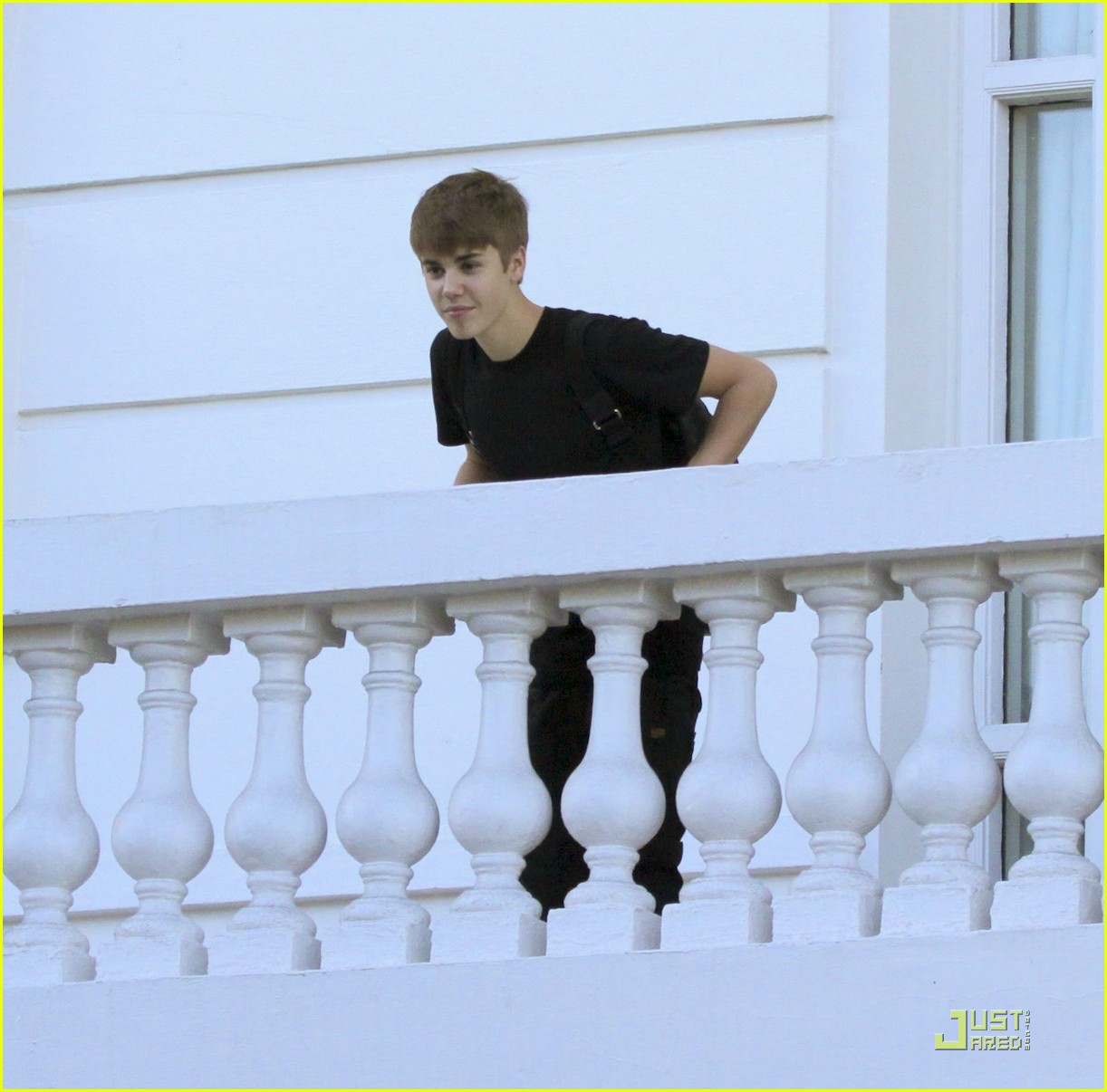 Justin Bieber: 'Mistletoe' --First Listen!