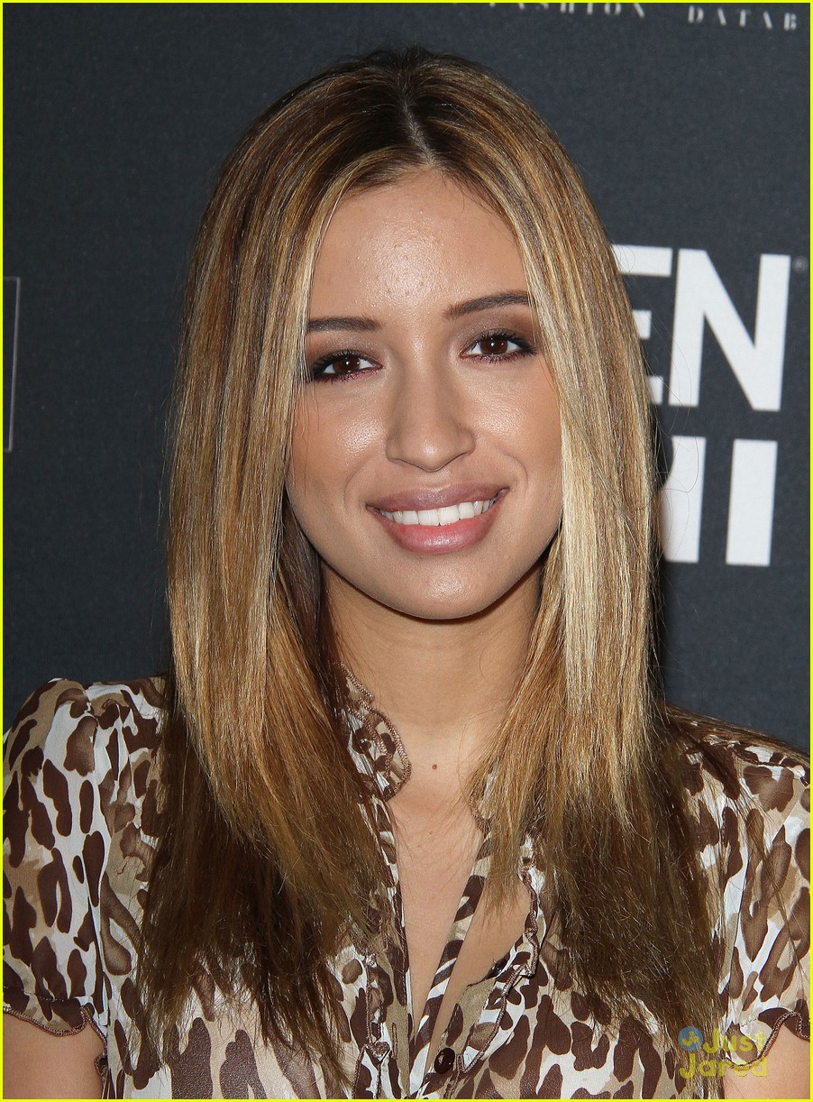 Christian Serratos Cuts Out Dissection