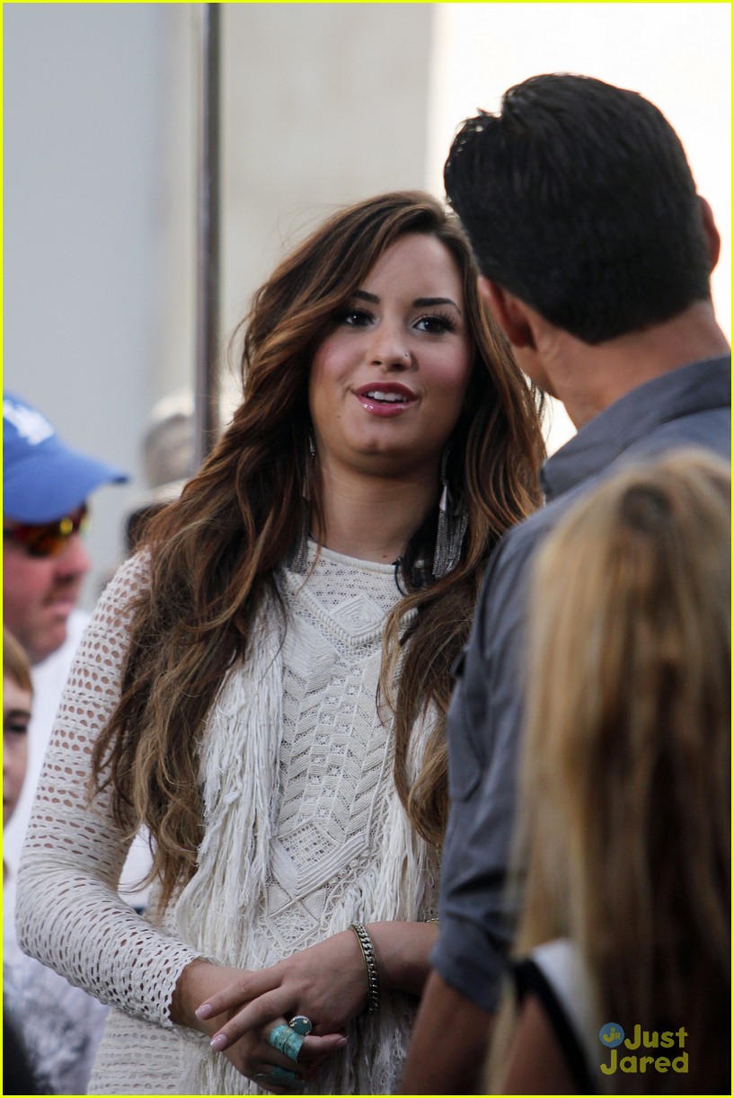 Demi Lovato: Jingle Ball KickOff Performer!