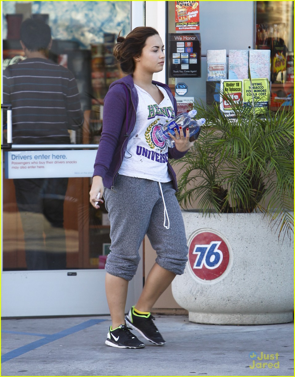Demi Lovato: Smart Water Woman