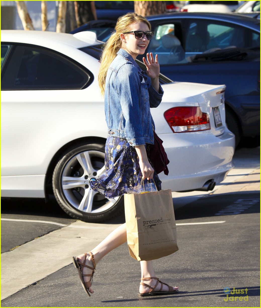 Emma Roberts: Pressed Juicery Gal
