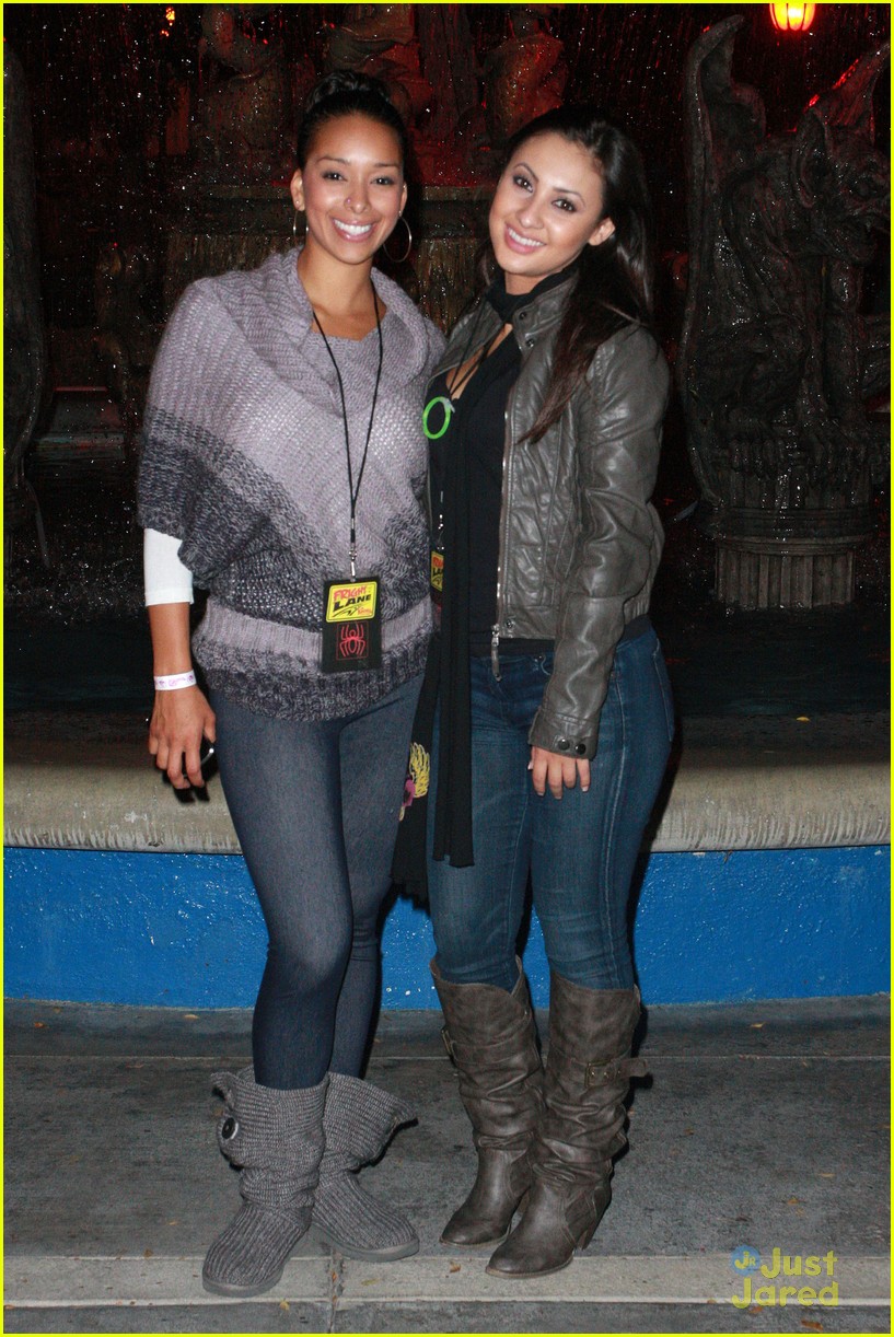 Francia Raisa: Knott's Berry Farm Fun!