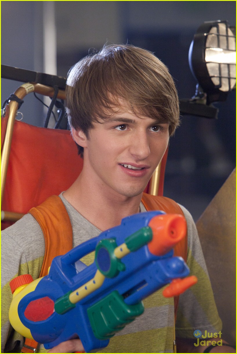 Daniella Monet & Lucas Cruikshank: 'Fred 2' Stills & Promo!