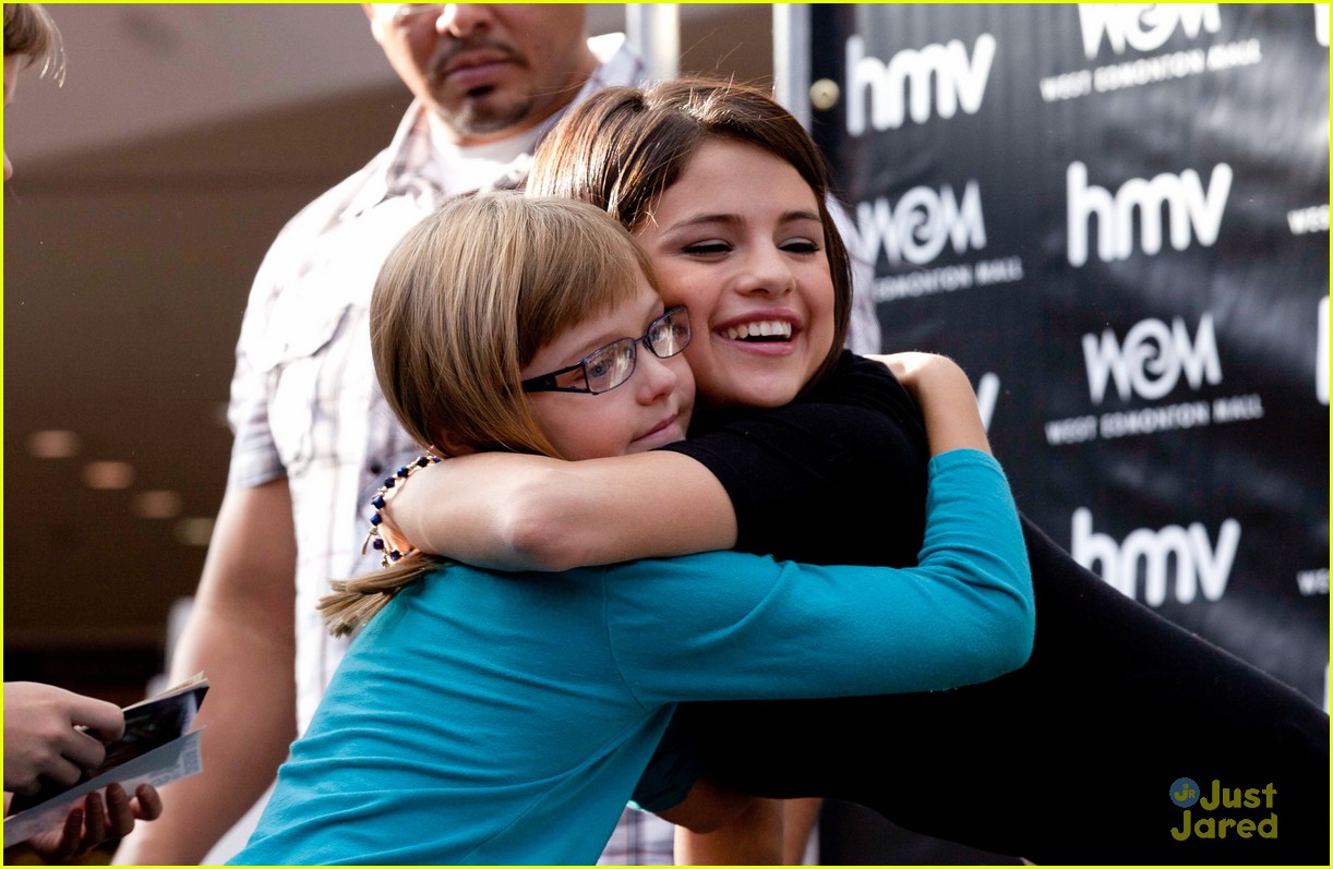 Selena Gomez: Meet & Greet in Edmonton!