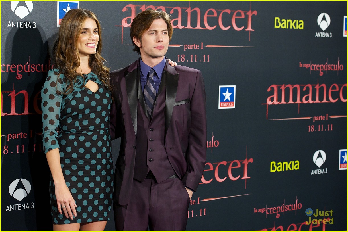 Nikki Reed & Jackson Rathbone are 'Breaking Dawn' in Spain