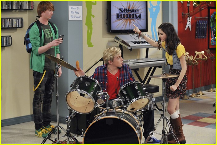 Meet The 'Austin & Ally' Cast -- Premieres December 4th!