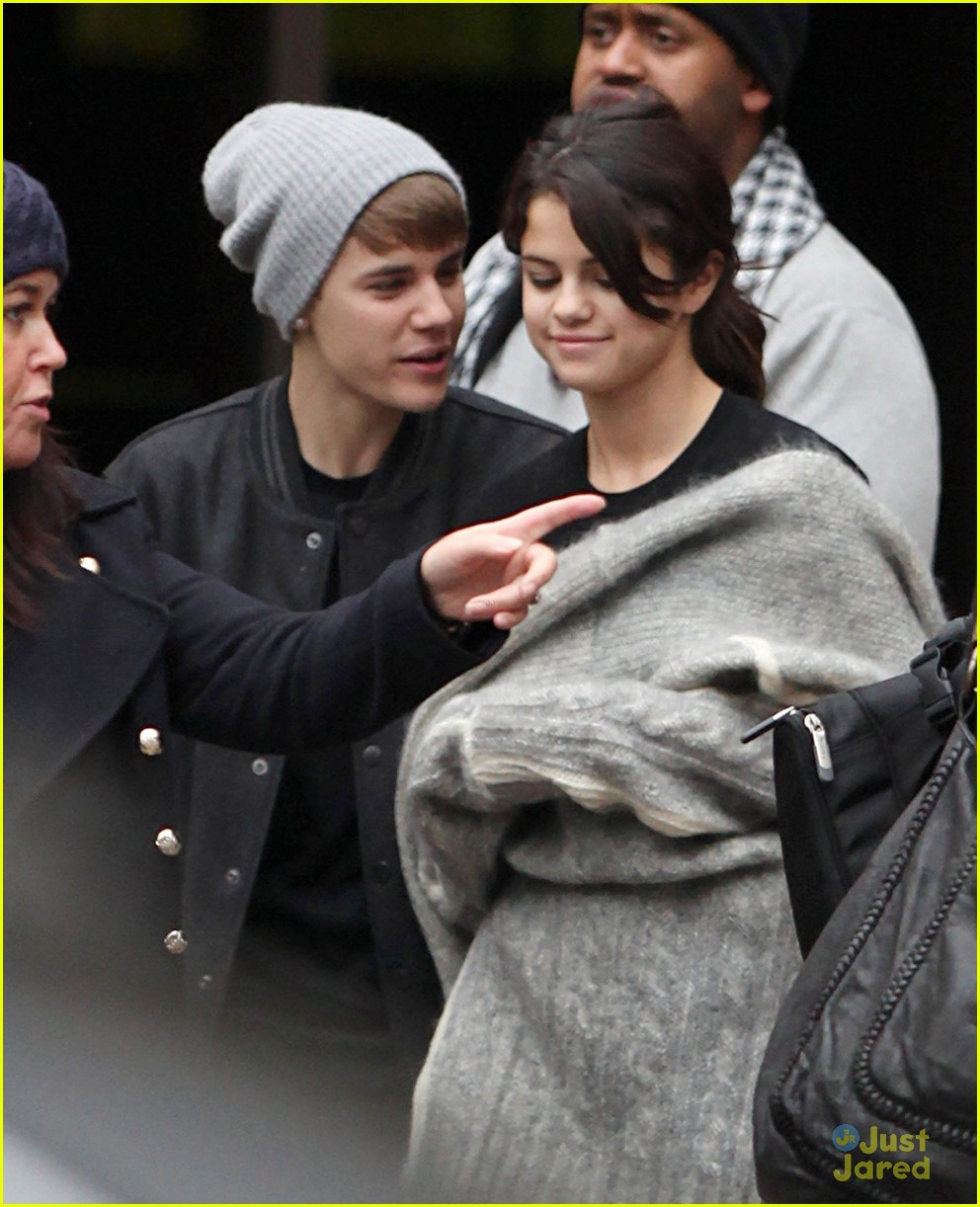 Selena Gomez & Justin Bieber: Chelsea FC Tour!