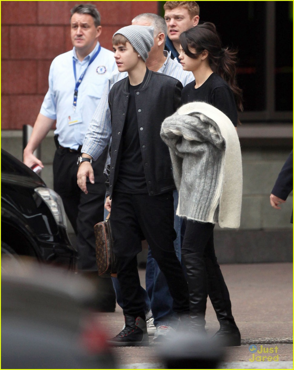 Selena Gomez & Justin Bieber: Chelsea FC Tour!