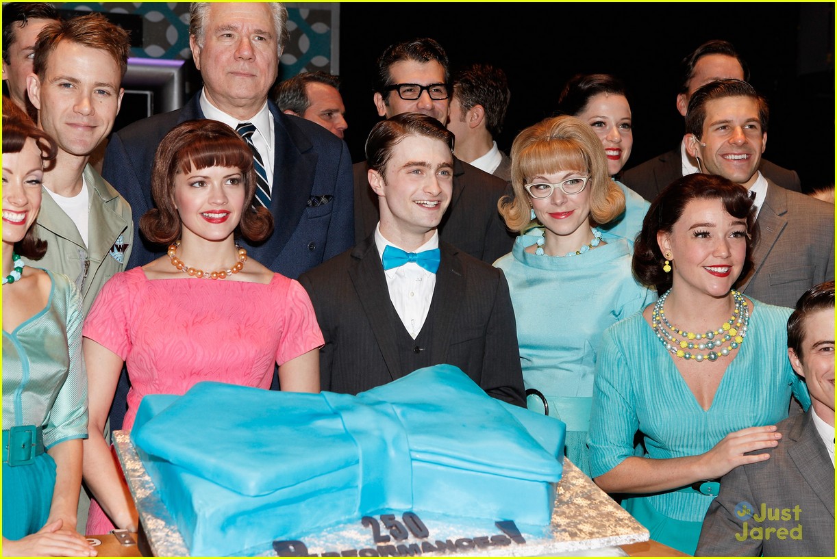 Daniel Radcliffe: 250 Performances of 'How To Succeed'!