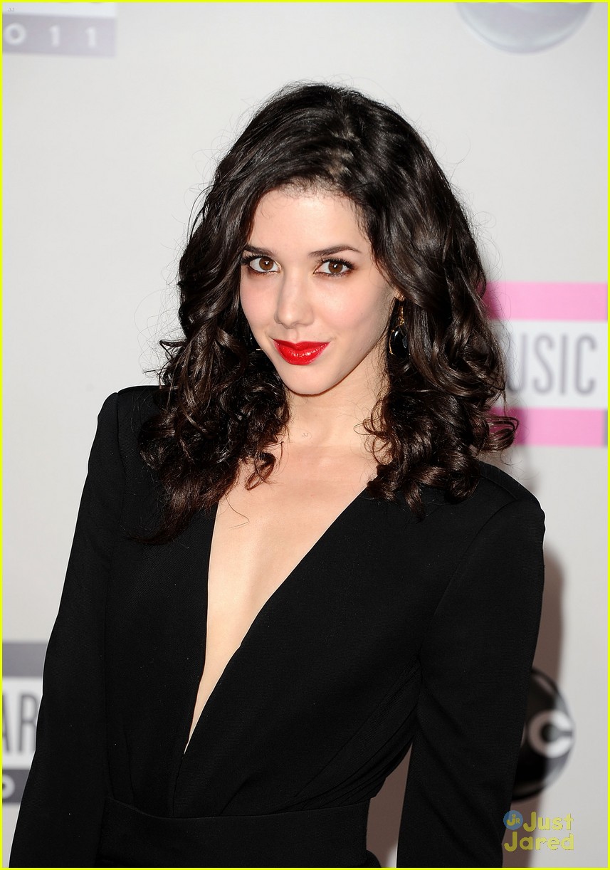 Erica Dasher - American Music Awards 2011